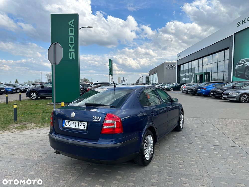Skoda Octavia 2.0 TDI Elegance - 4