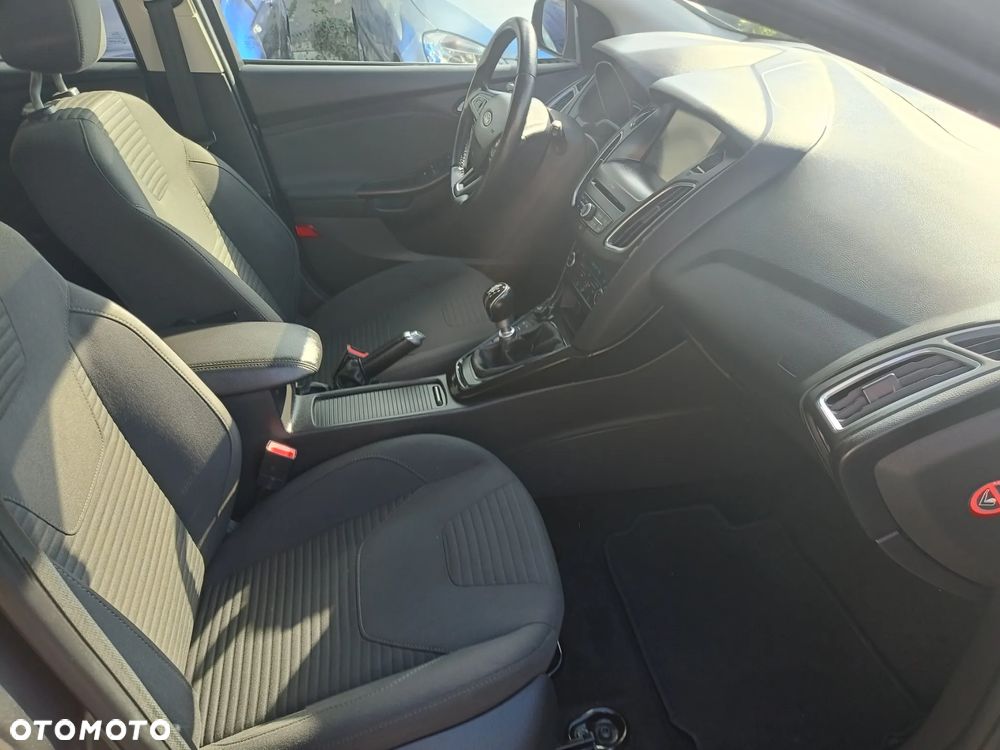 Ford Focus 1.0 EcoBoost Active Business - 5