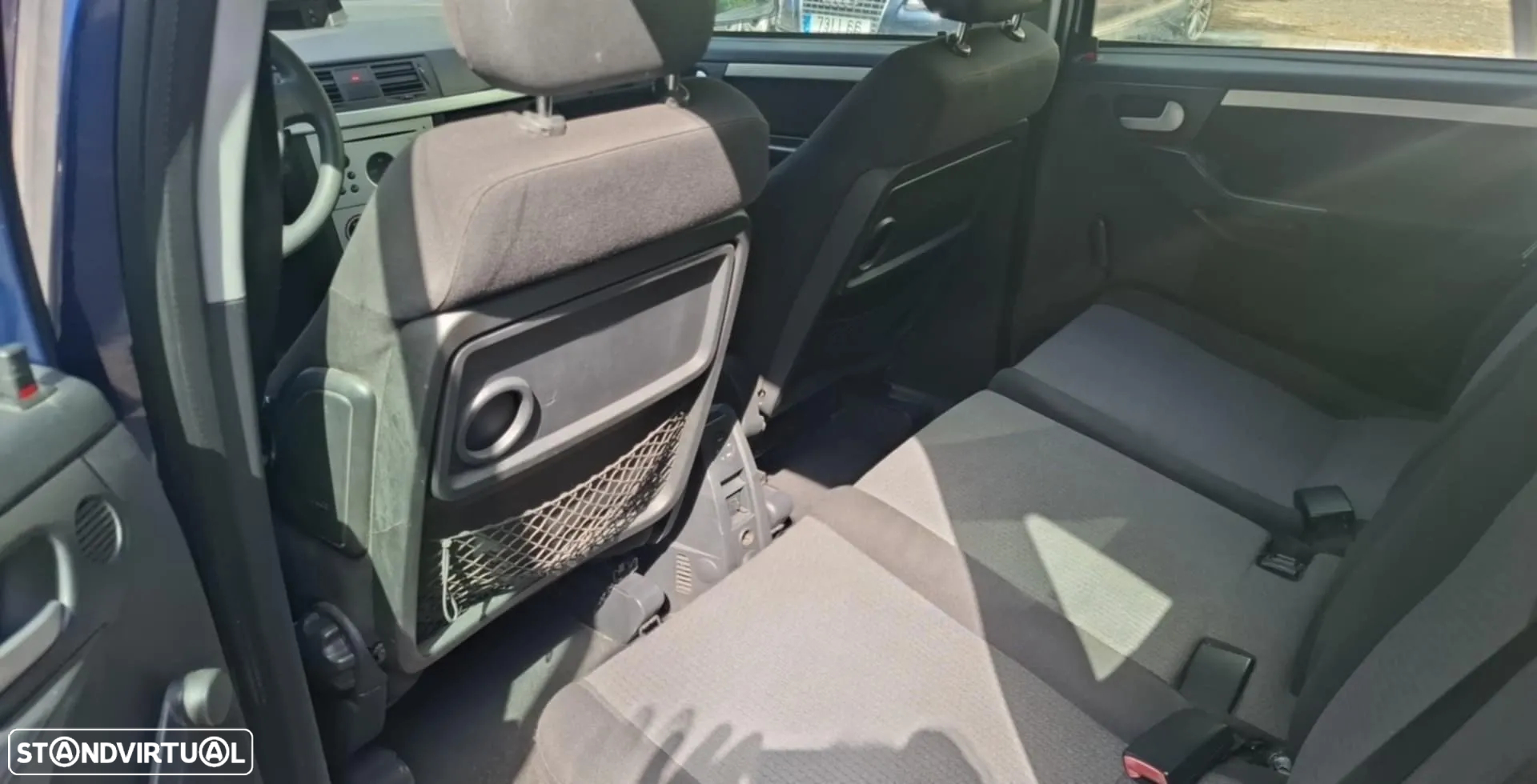 Opel Meriva 1.6 Cosmo - 14