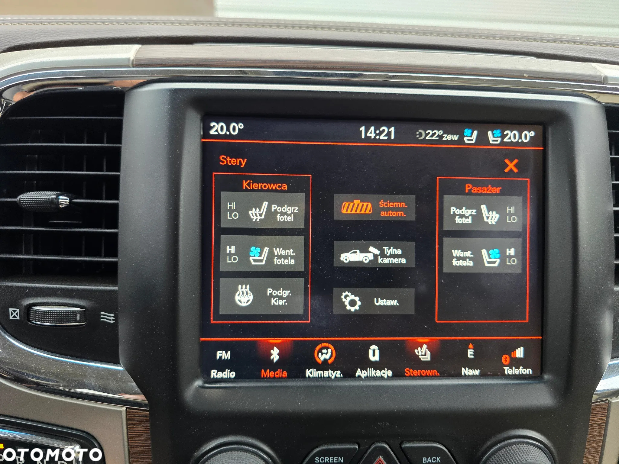 RAM 1500 5.7 Crew Cab Shortbed Laramie Sport Full - 35