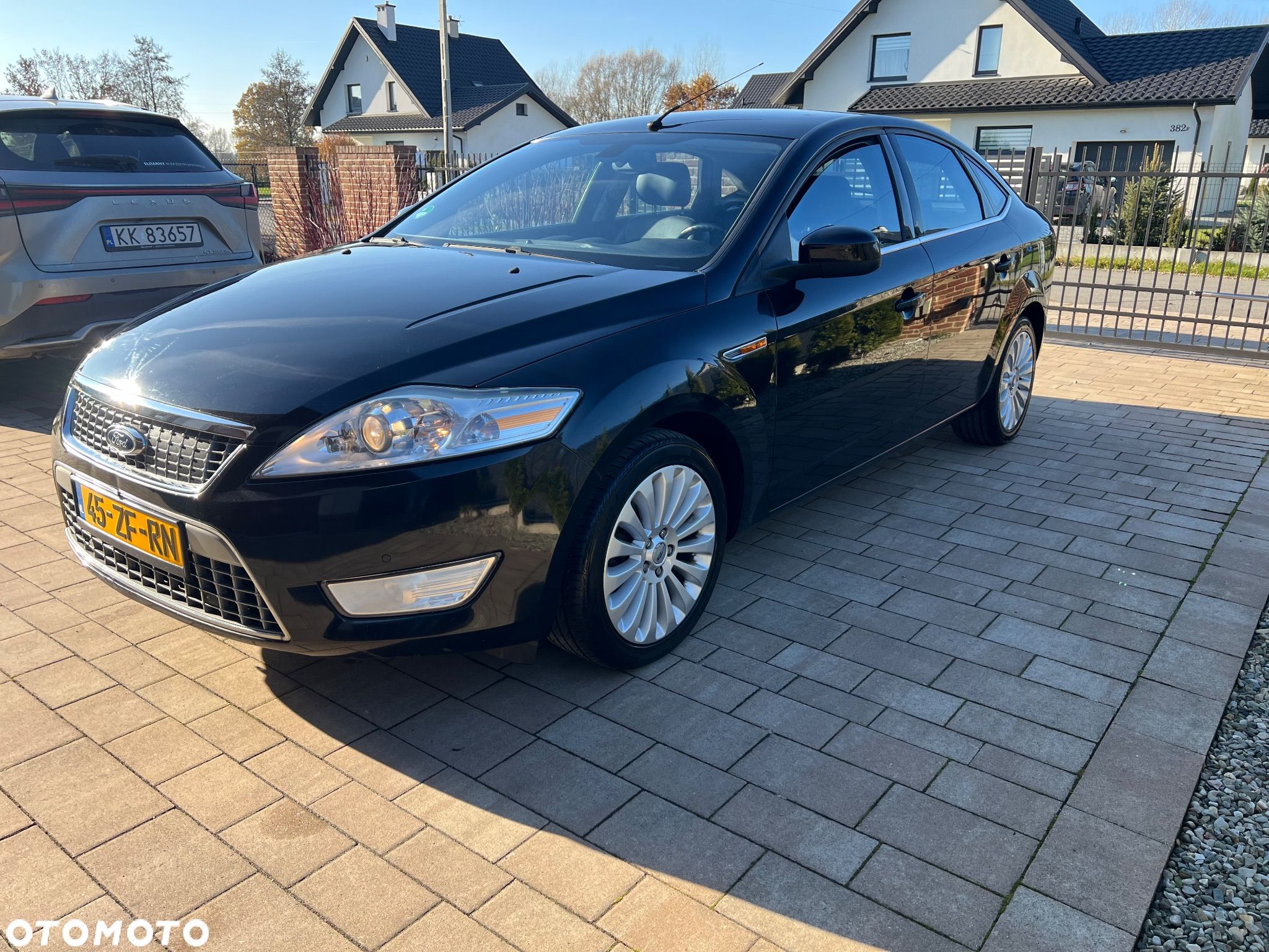 Ford Mondeo 2.3 Titanium - 1