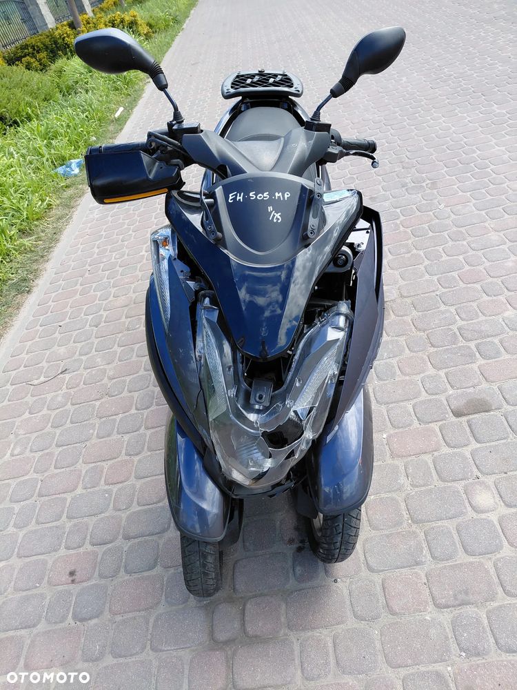 Yamaha Tricity - 8