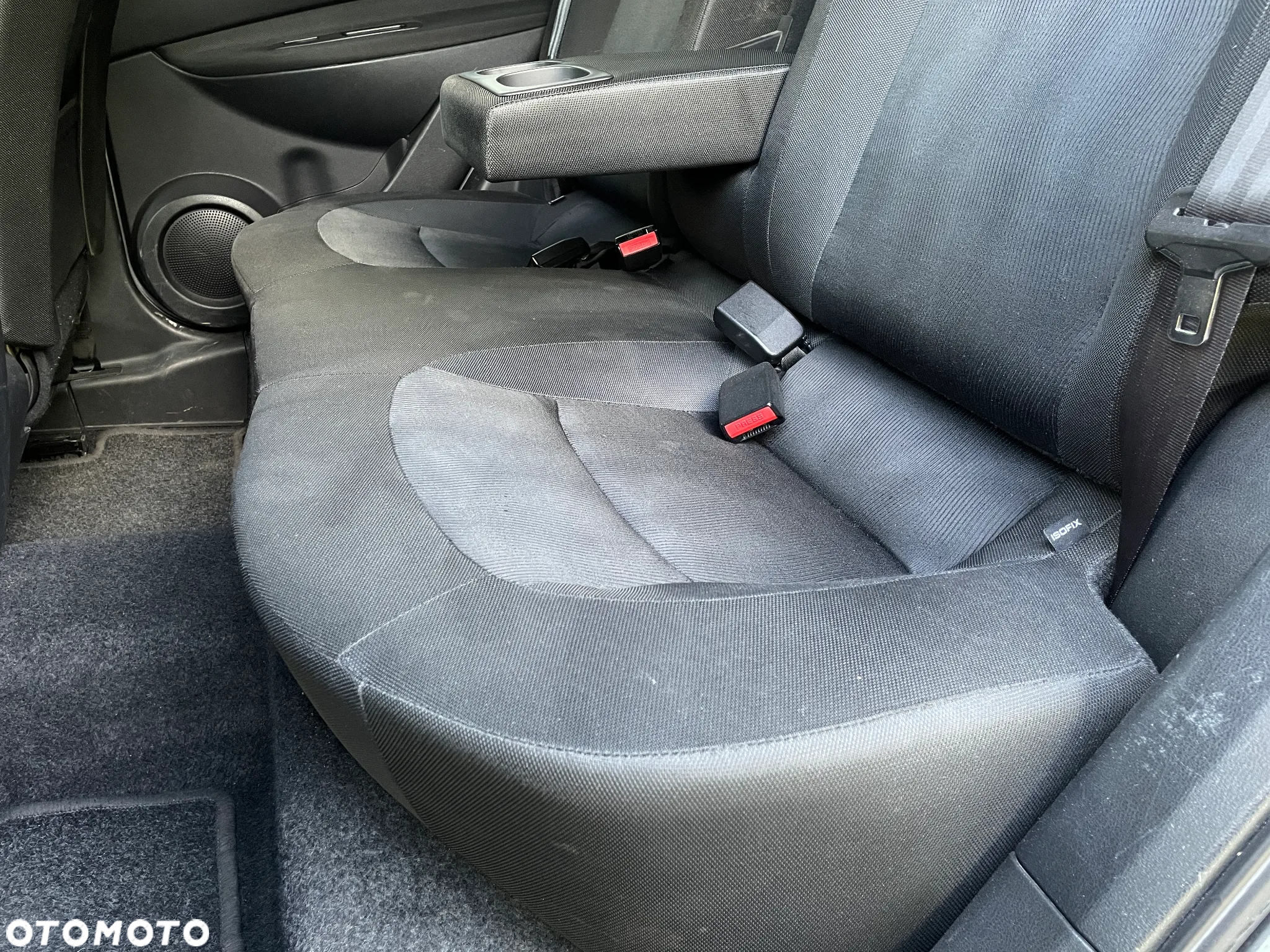 Nissan Qashqai 1.6 dCi DPF tekna - 36