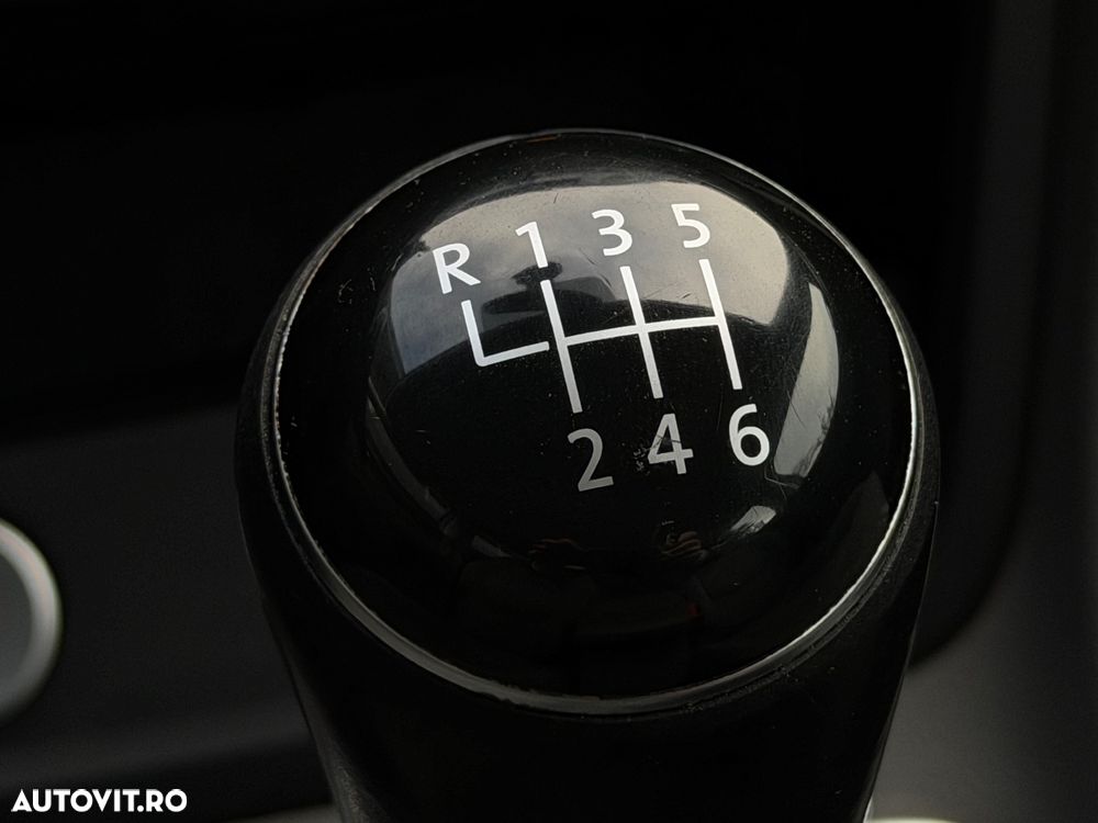 Volkswagen Sharan 2.0 TDI Comfortline - 20