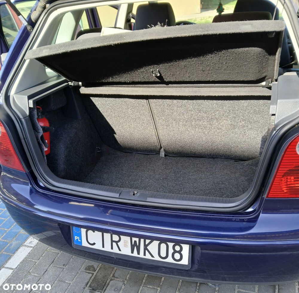 Volkswagen Polo - 3