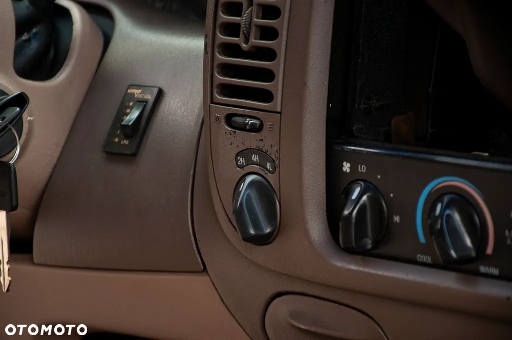 Ford F150 - 20