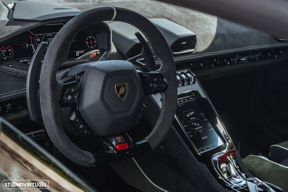 Lamborghini Huracán STerrato - 35