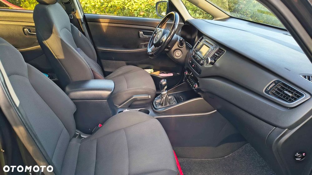 Kia Carens 1.7 CRDi L - 9
