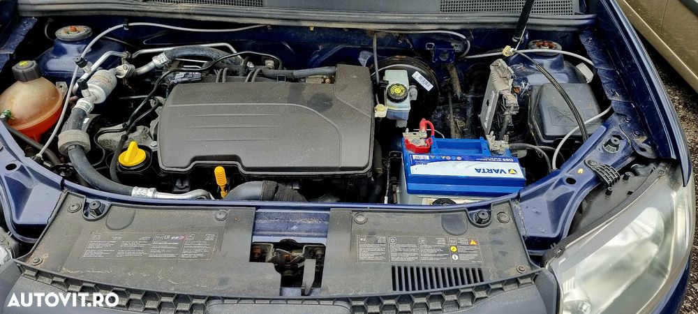 Dacia Sandero 1.2 16V 75 Laureate - 5
