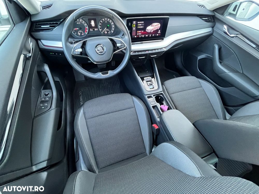 Skoda Octavia 2.0 TDI DSG Ambition - 12