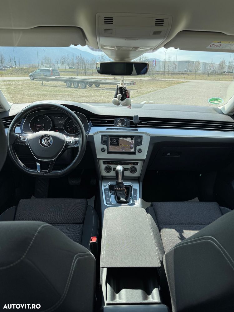 Volkswagen Passat 2.0 TDI SCR DSG BlueMotion Comfortline - 6