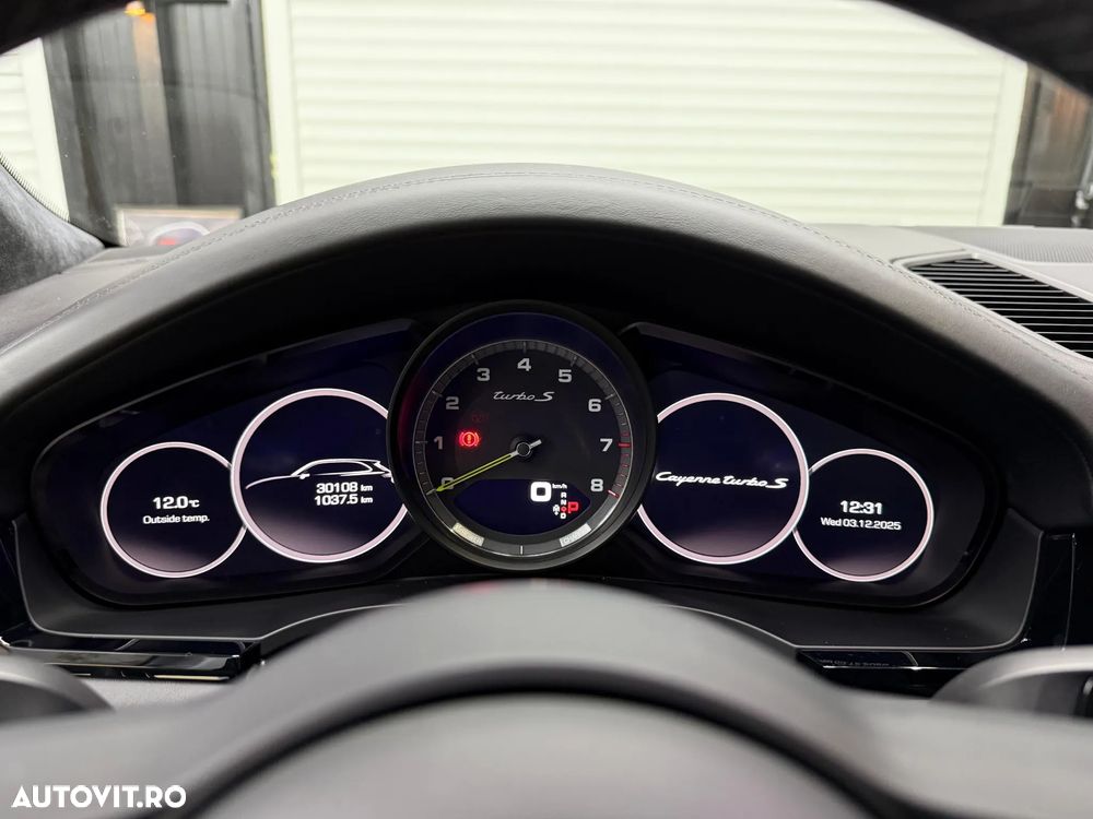 Porsche Cayenne - 10