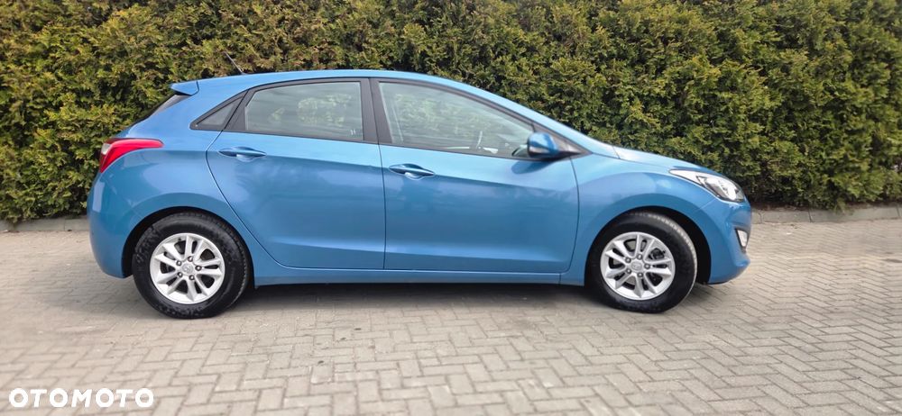 Hyundai i30 1.4 Trend - 19