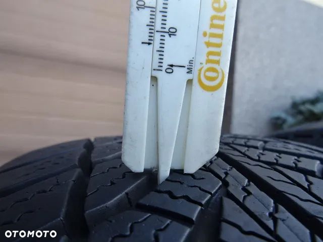 205/60/R16 92H GOODYEAR ULTRA GRIP 8 - 6