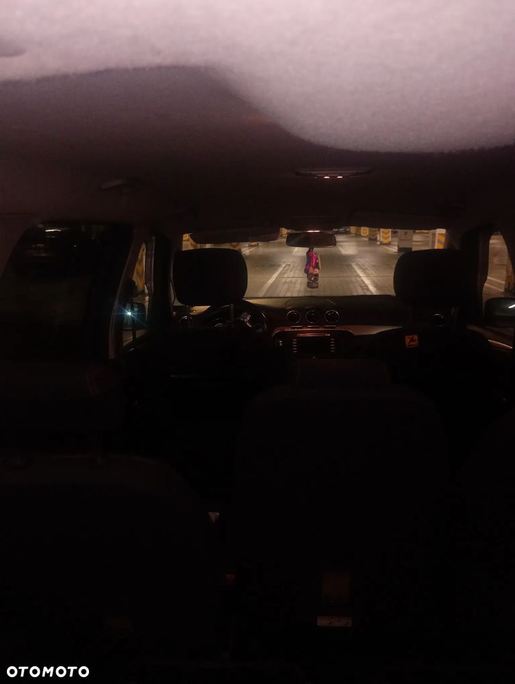 Ford Galaxy - 7