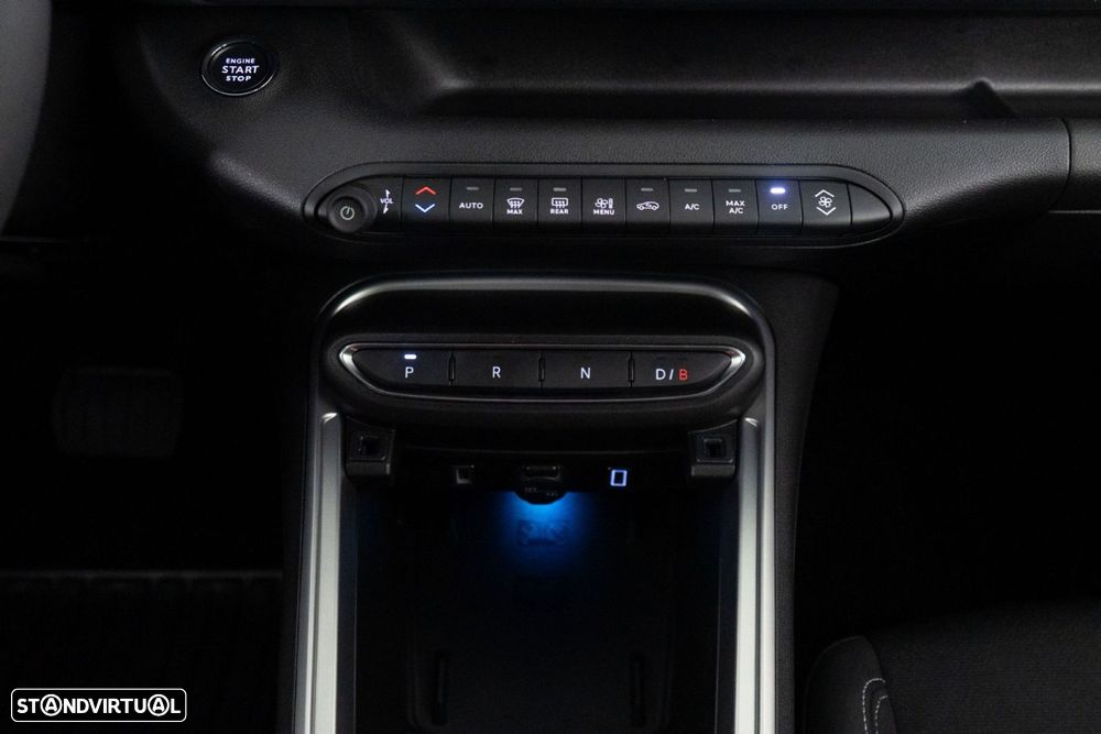 Jeep Avenger 54 kWh Summit - 27