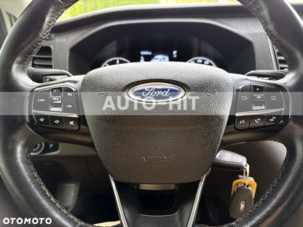 Ford Transit - 28