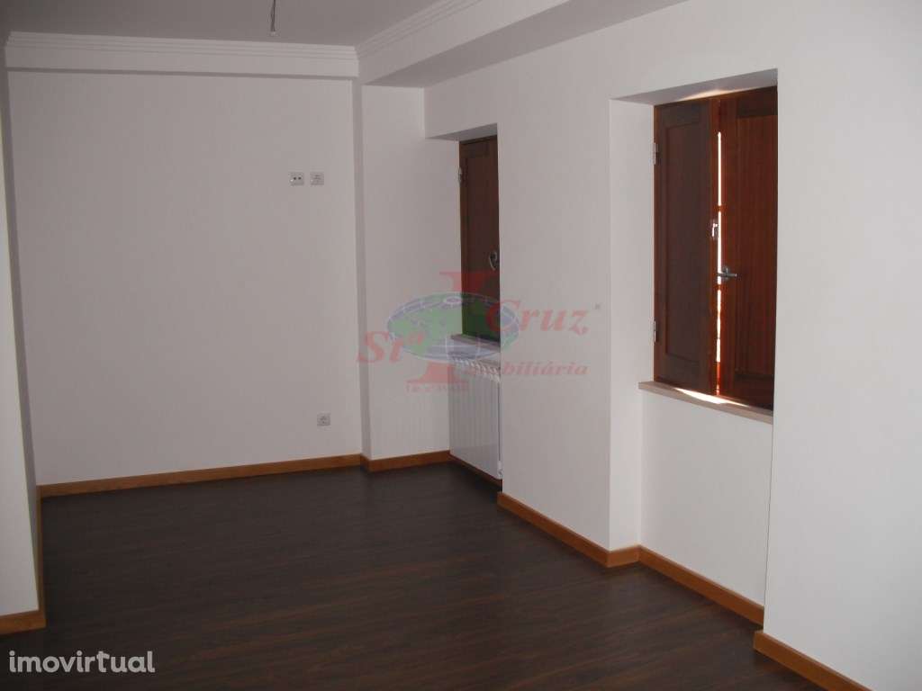 Prédio - Baixa - Grande imagem: 2/13