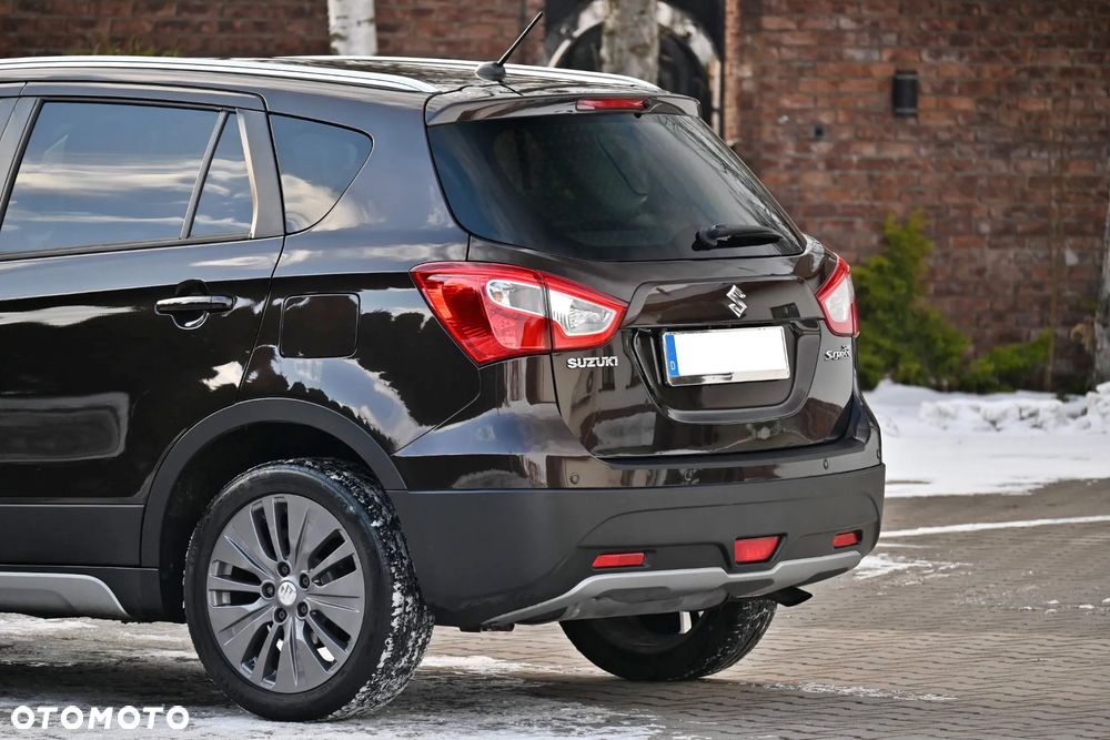 Suzuki SX4 S-Cross 1.6 DDiS Premium 4WD - 17