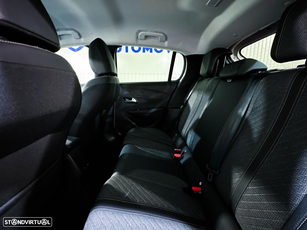Peugeot 208 1.2 Hybrid Allure e-DCS6 - 10