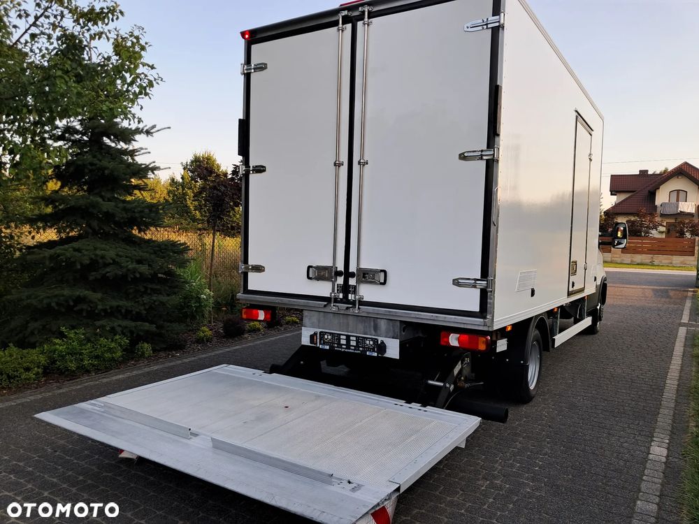 Iveco 50C18 Automat Chłodnia ZANOTTI  Winda 1 TONA Salon Polska - 18