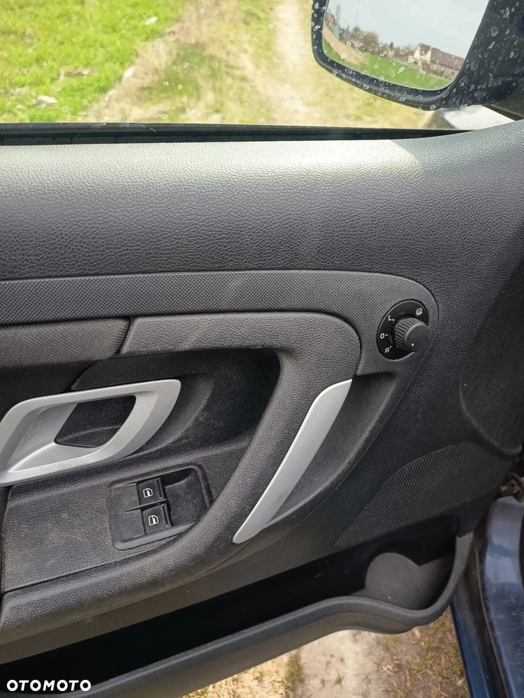 Skoda Fabia 1.6 16V Style - 17