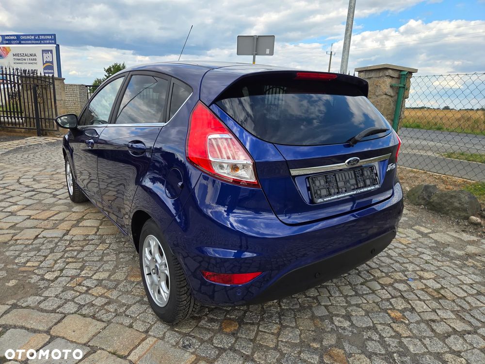 Ford Fiesta 1.5 TDCi Titanium - 4