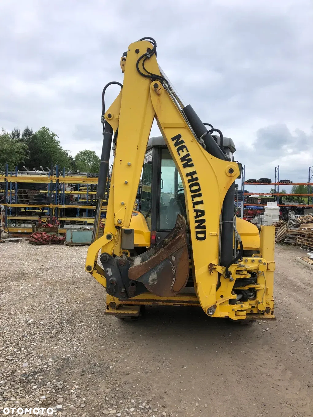 New Holland B110C - 3