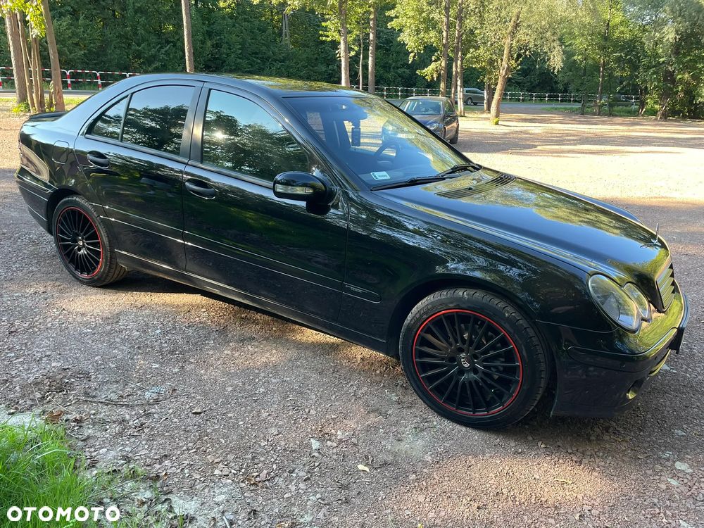 Mercedes-Benz Klasa C 200 CDI Sport Edition - 9