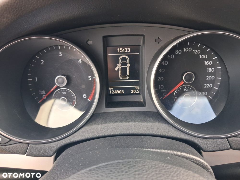 Volkswagen Golf 2.0 TDI DPF Highline - 4