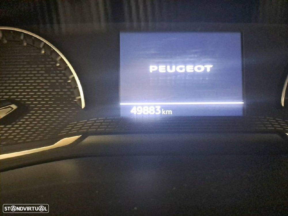 Peugeot 208 1.2 PureTech Active Pack - 13