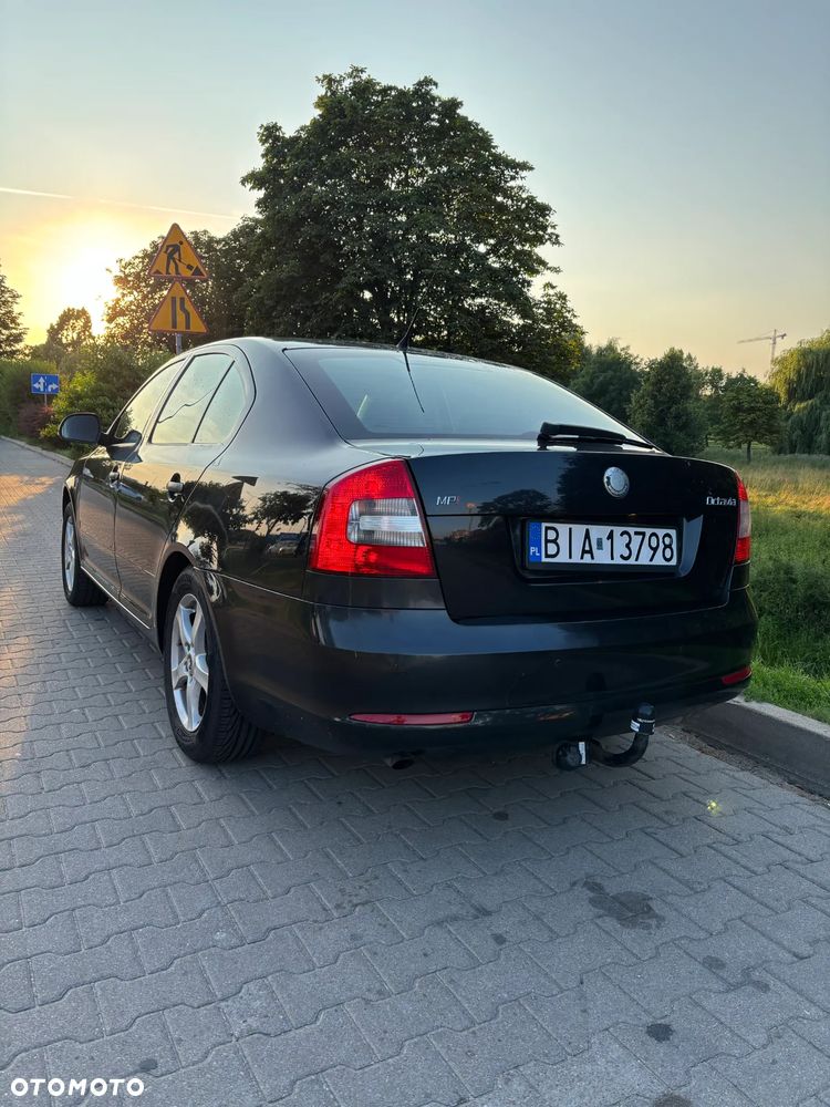 Skoda Octavia 1.6 Classic - 3