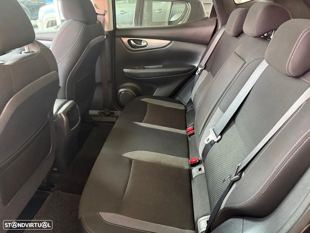 Nissan Qashqai 1.5 dCi Tekna Premium - 16