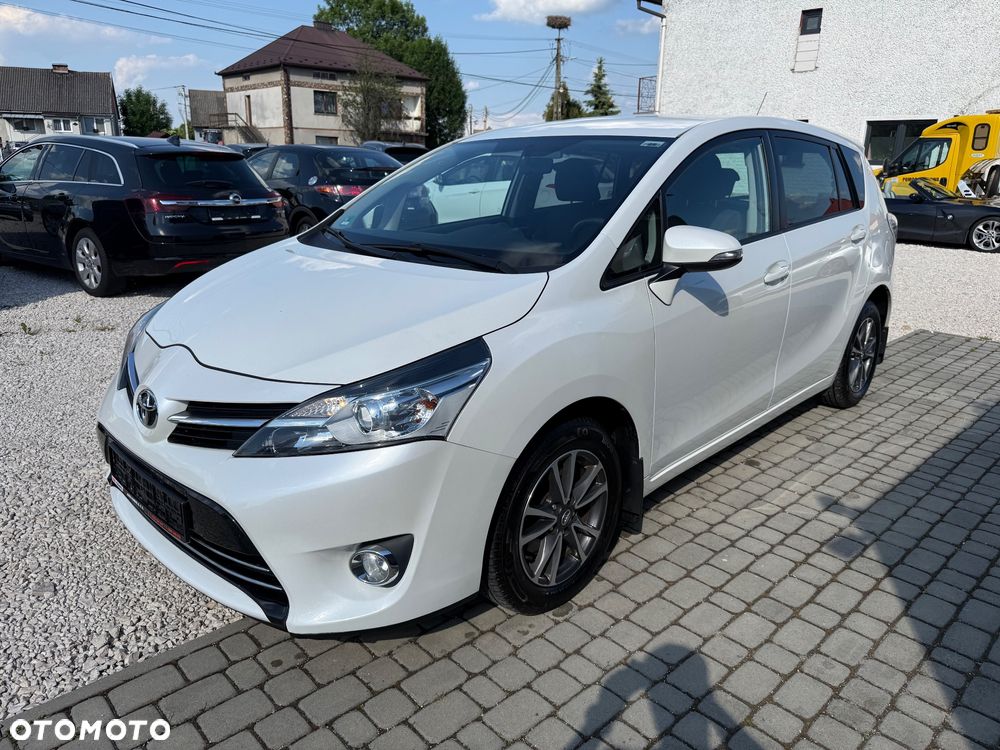 Toyota Verso 1.8 5-Sitzer Executive - 1
