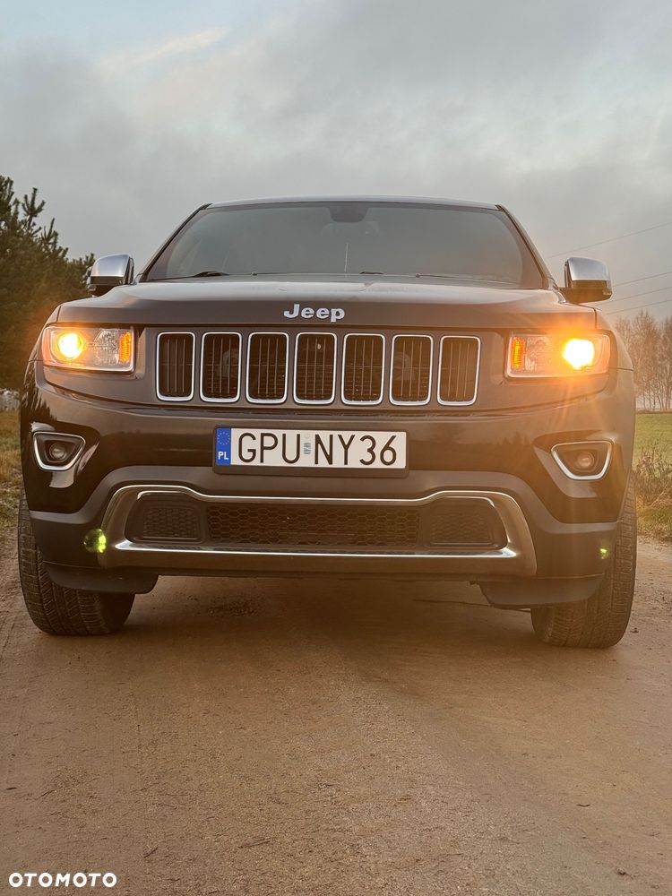 Jeep Grand Cherokee - 1