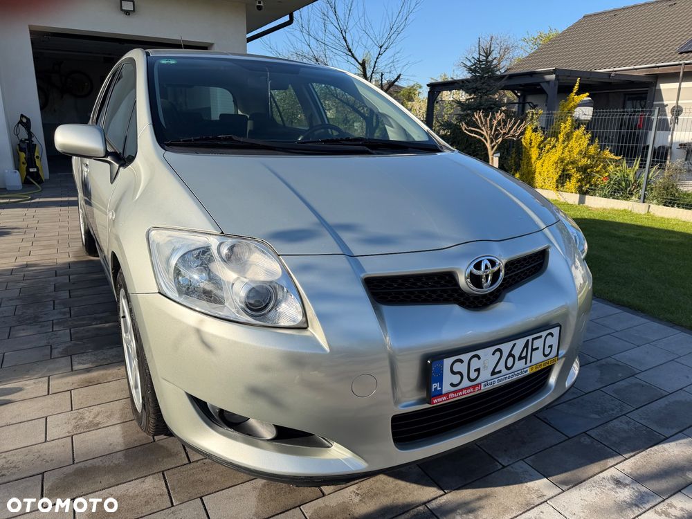 Toyota Auris 1.6 VVT-i Team - 6