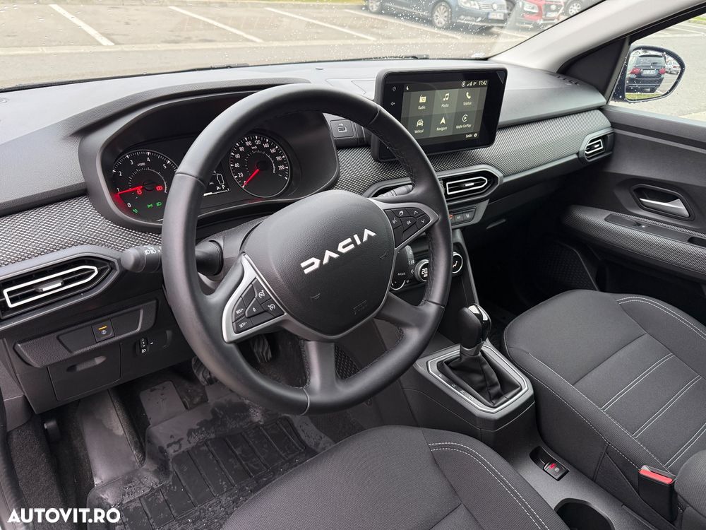 Dacia Logan TCe 90 CVT Journey - 5