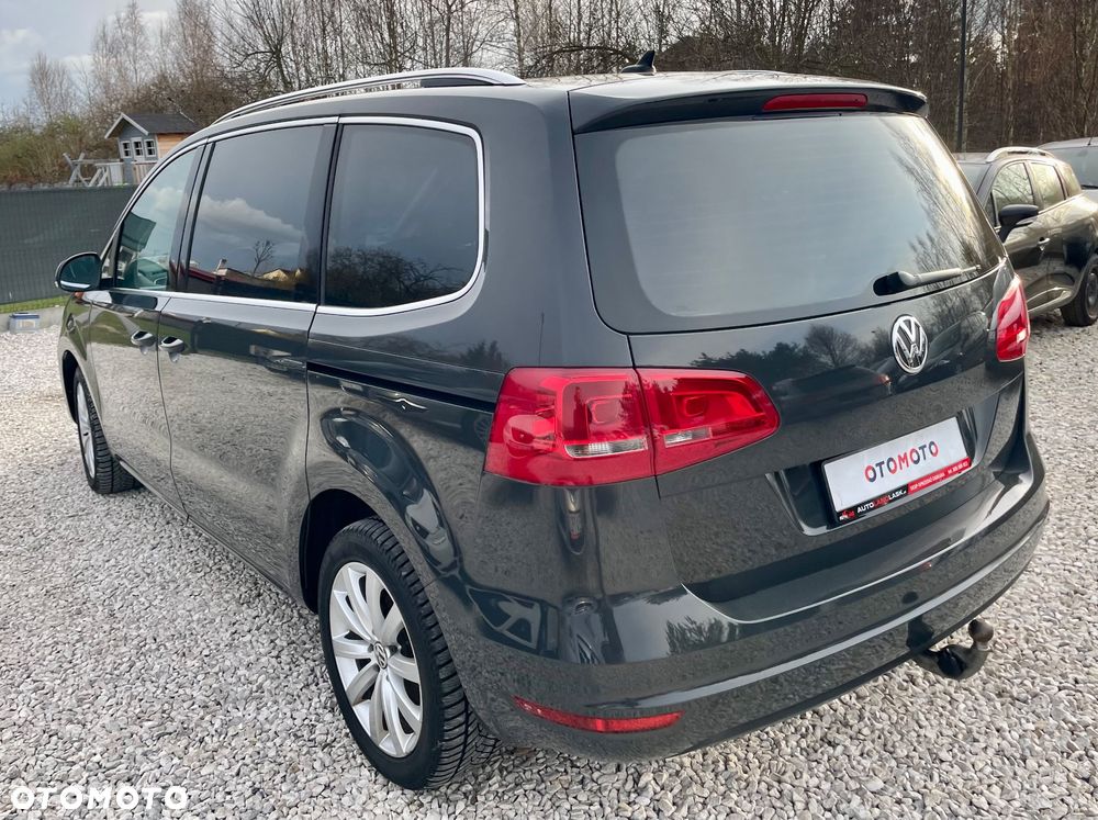 Volkswagen Sharan 2.0 TDI DSG Blue Motion Comfortline - 22