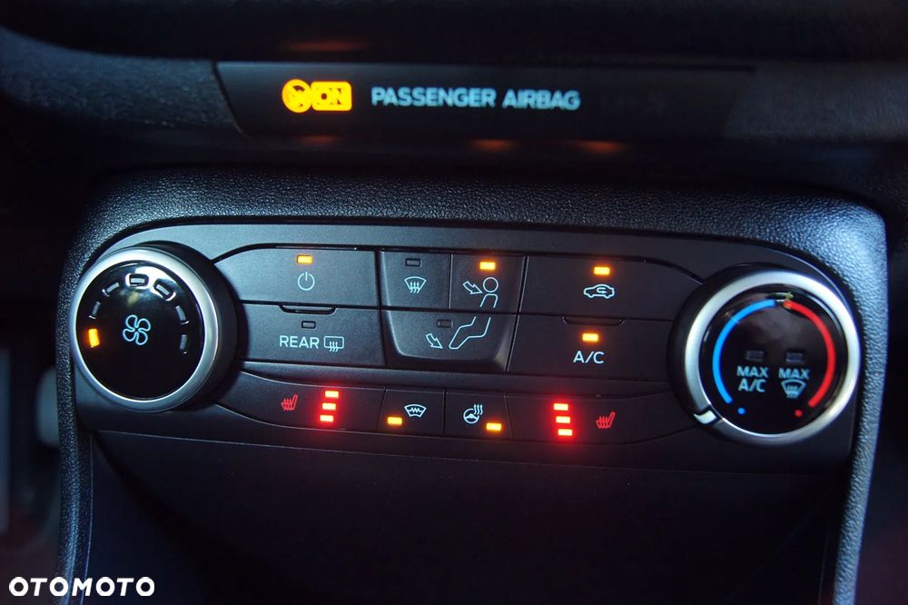 Ford Fiesta 1.1 S&S COOL&CONNECT - 26
