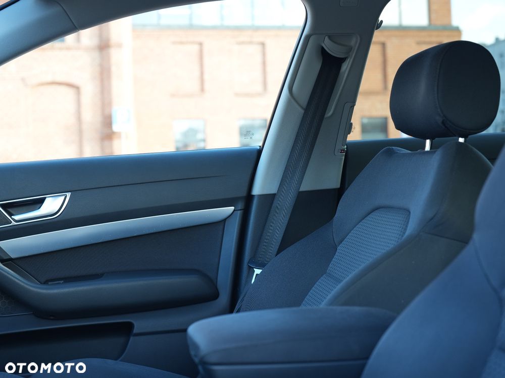 Audi A6 Avant 2.7 TDI DPF multitronic - 12