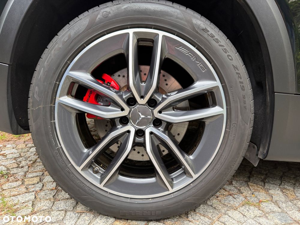 Mercedes-Benz GLB AMG 35 4-Matic - 19