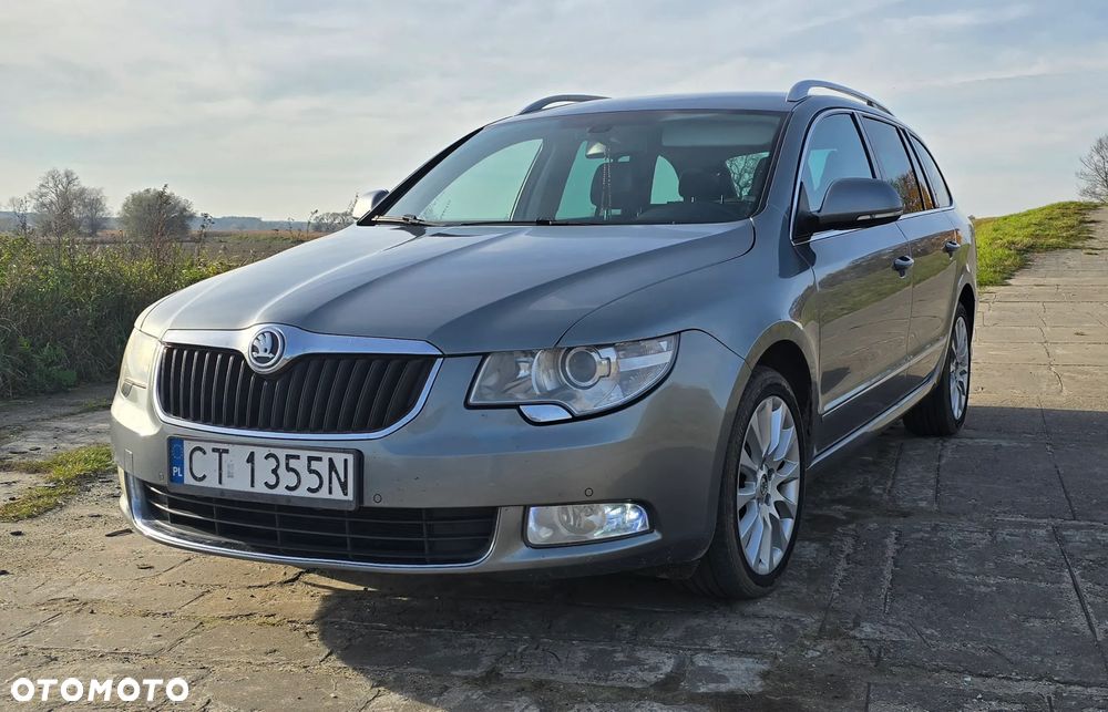 Skoda Superb 2.0 TDI PD Comfort - 2