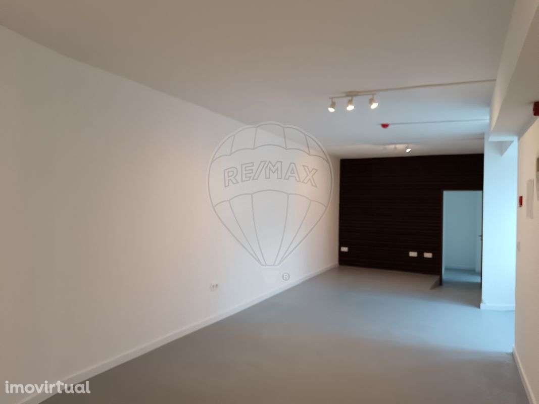 Escritório  para arrendamento - Grande imagem: 3/5