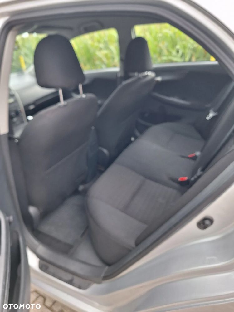 Toyota Corolla - 34