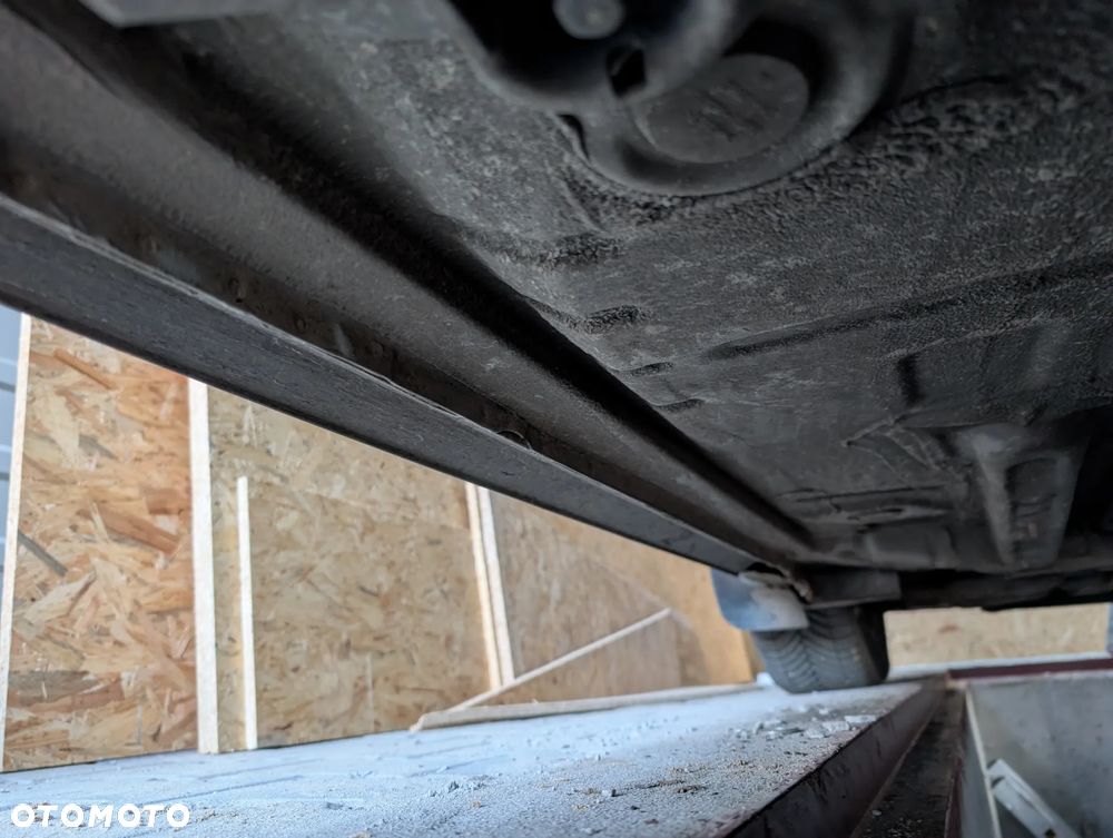 Toyota Auris 1.4 VVT-i Luna - 23