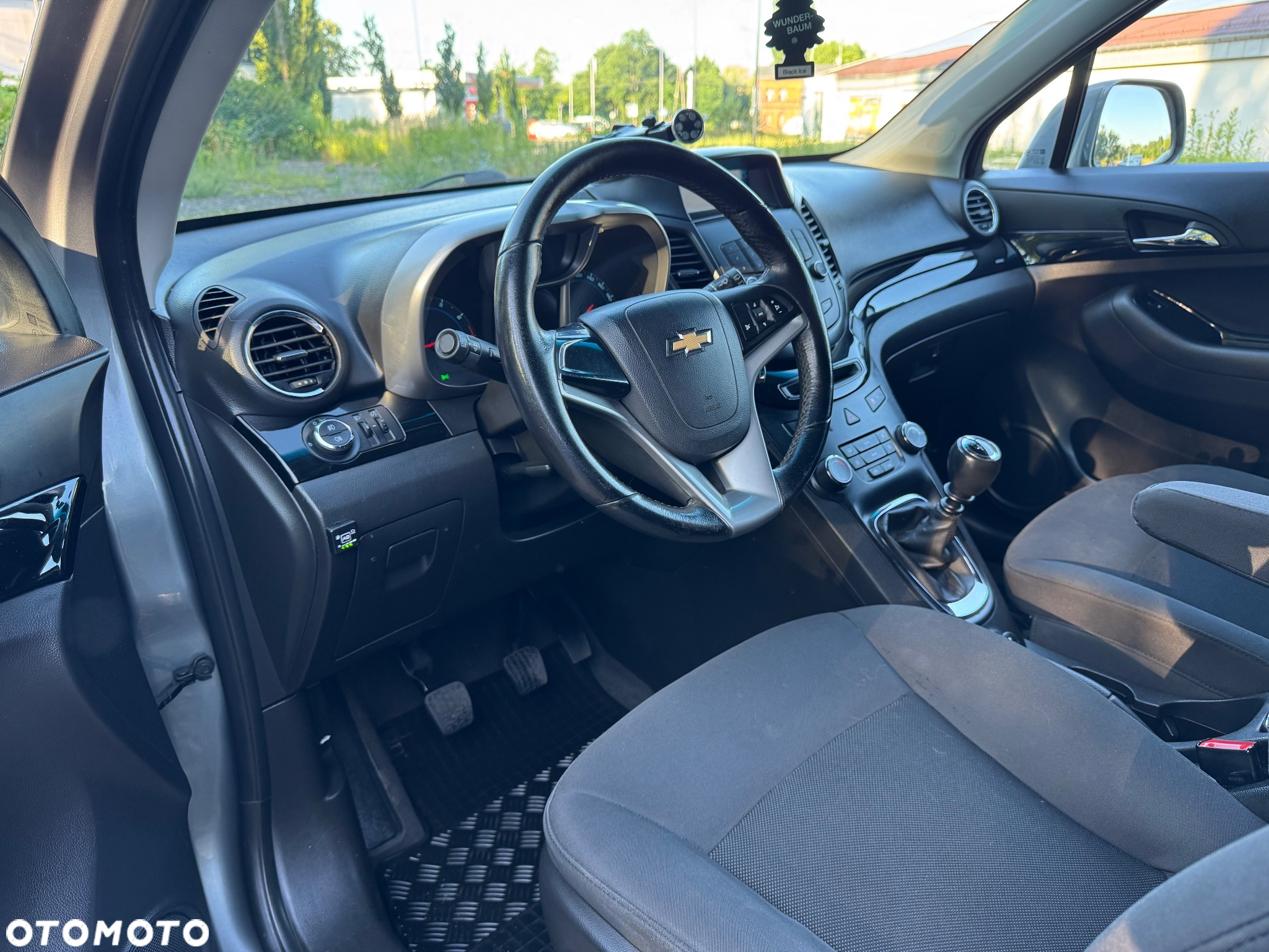 Chevrolet Orlando - 15