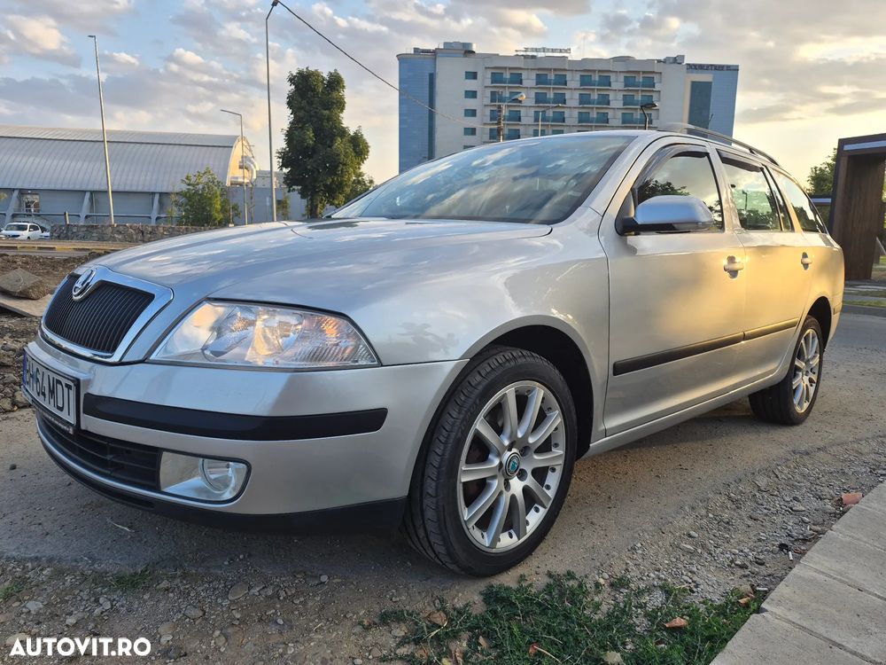 Skoda Octavia 2.0 TDI Ambiente 4x4 - 1