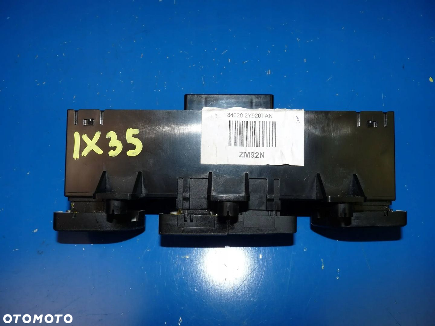 Hyundai ix35 PANEL PRZEŁĄCZNIK PODGRZEWANIA FOTELI - 2