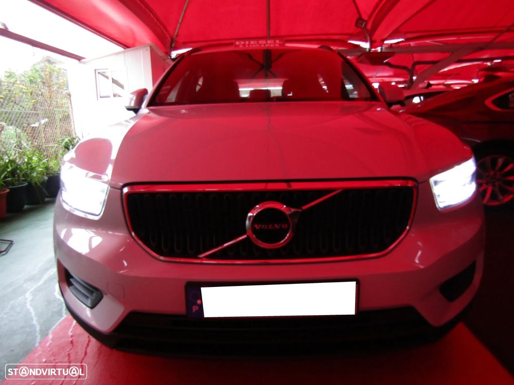 Volvo XC 40 2.0 D3 Momentum - 21