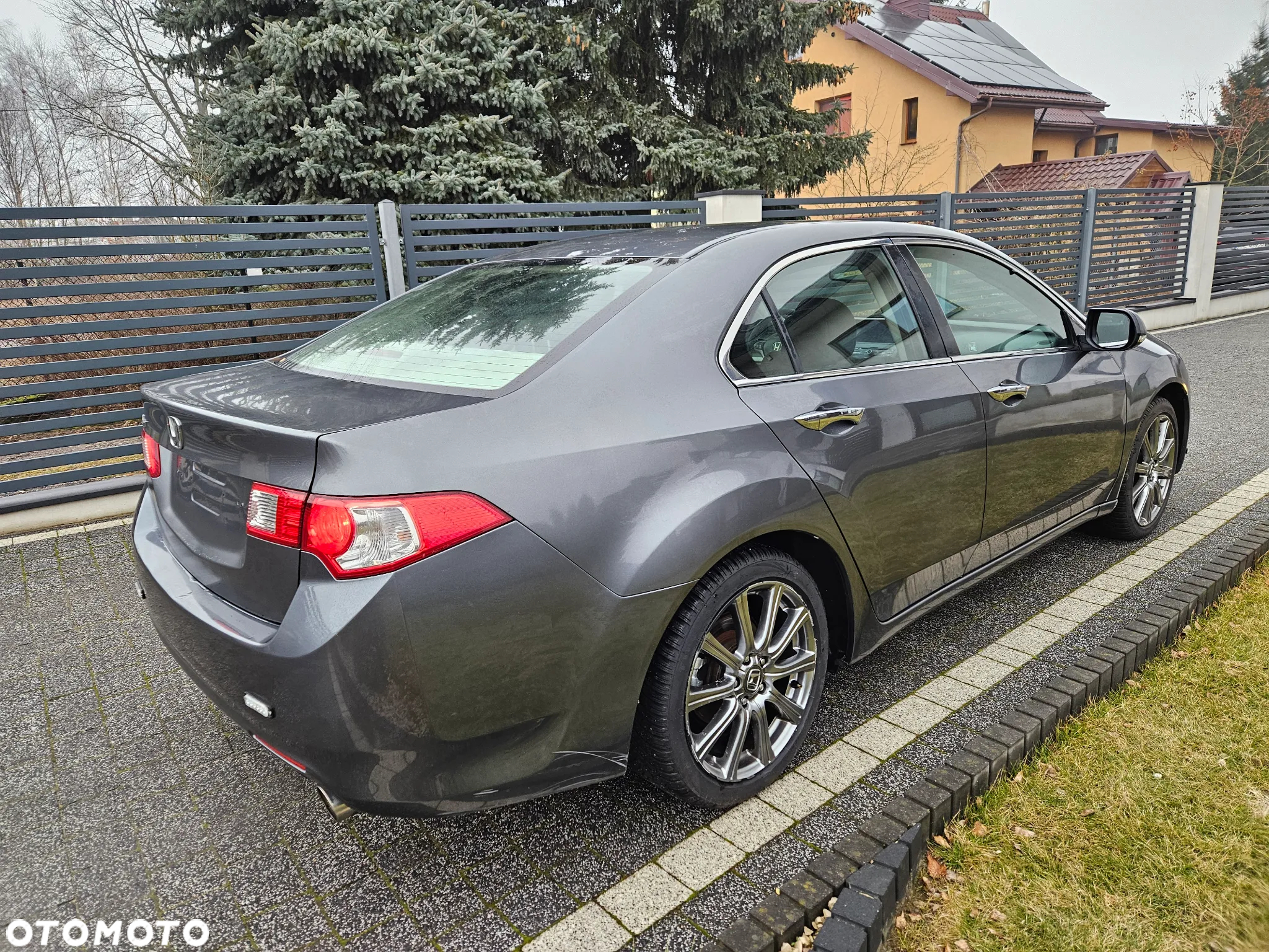 Honda Accord 2.0 Executive - 4